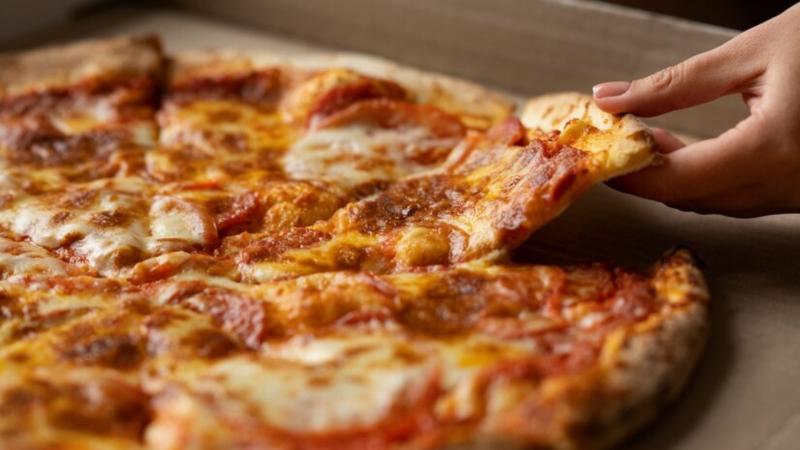 Faca de Corte e Vinco para Caixa de Pizza: Escolha a Ideal